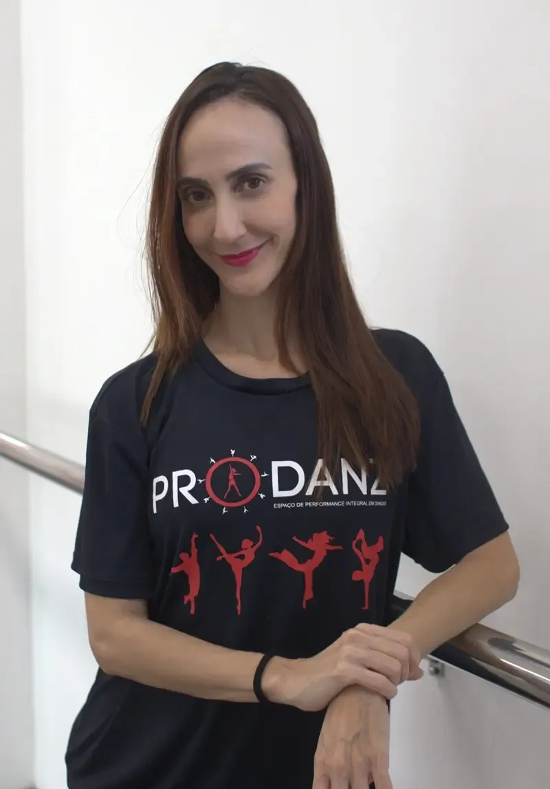 Débora Buhatem